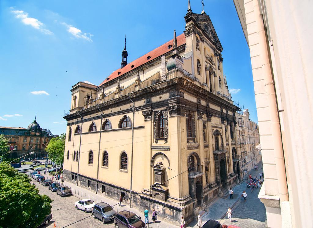 Coffee Home Hostel Lwów Zewnętrze zdjęcie