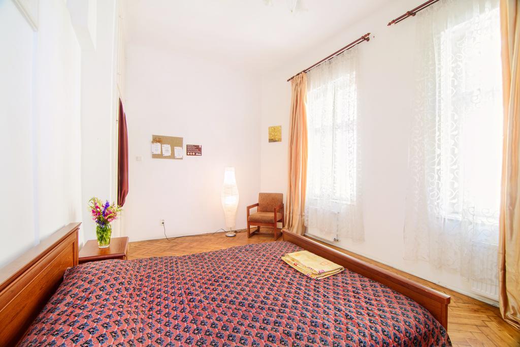 Coffee Home Hostel Lwów Pokój zdjęcie