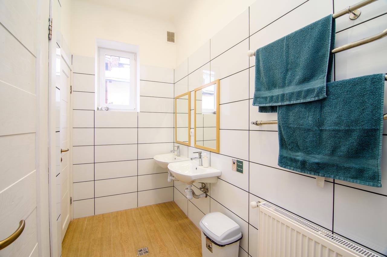 Coffee Home Hostel Lwów Zewnętrze zdjęcie