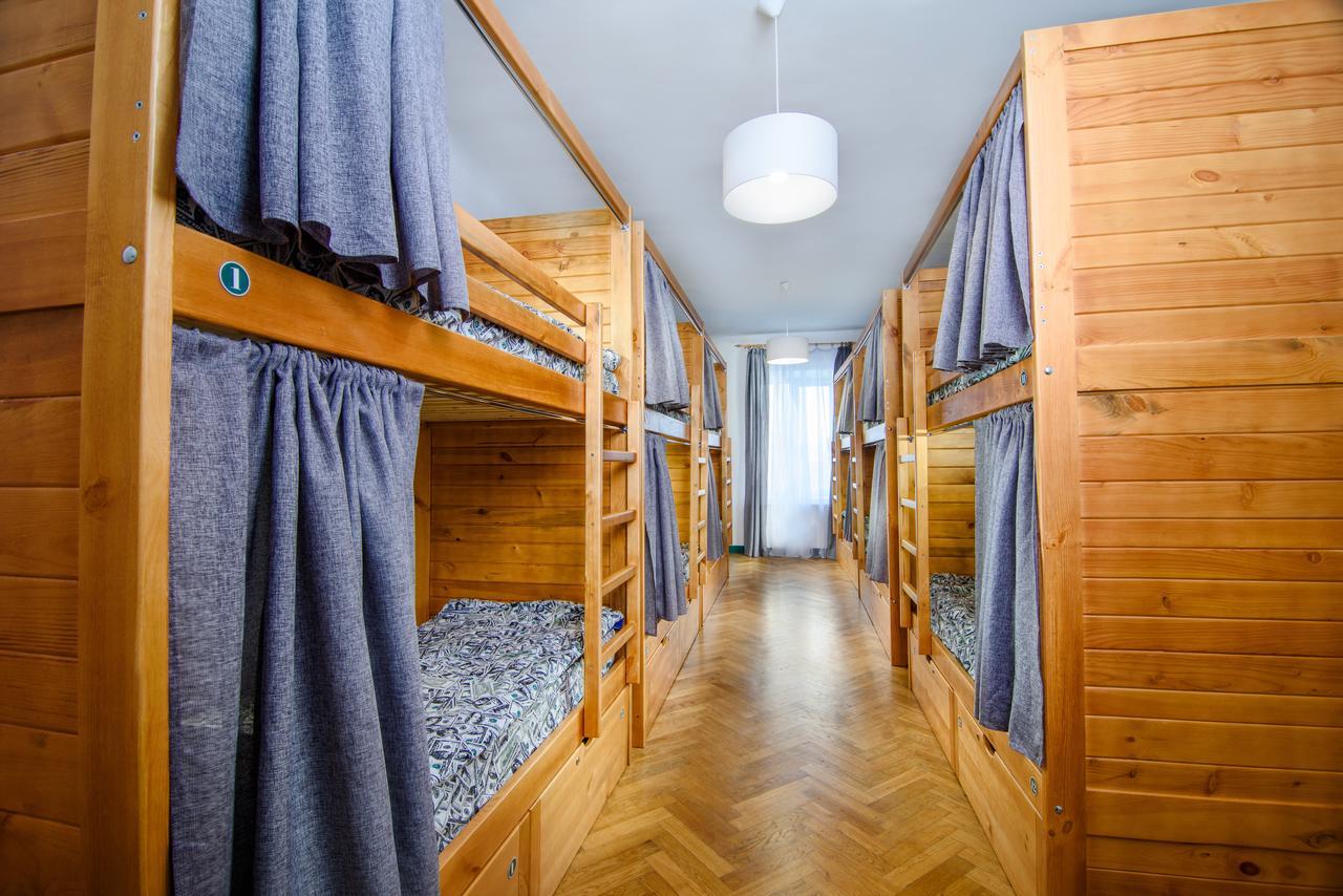 Coffee Home Hostel Lwów Zewnętrze zdjęcie