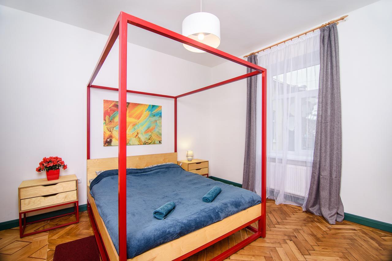 Coffee Home Hostel Lwów Zewnętrze zdjęcie