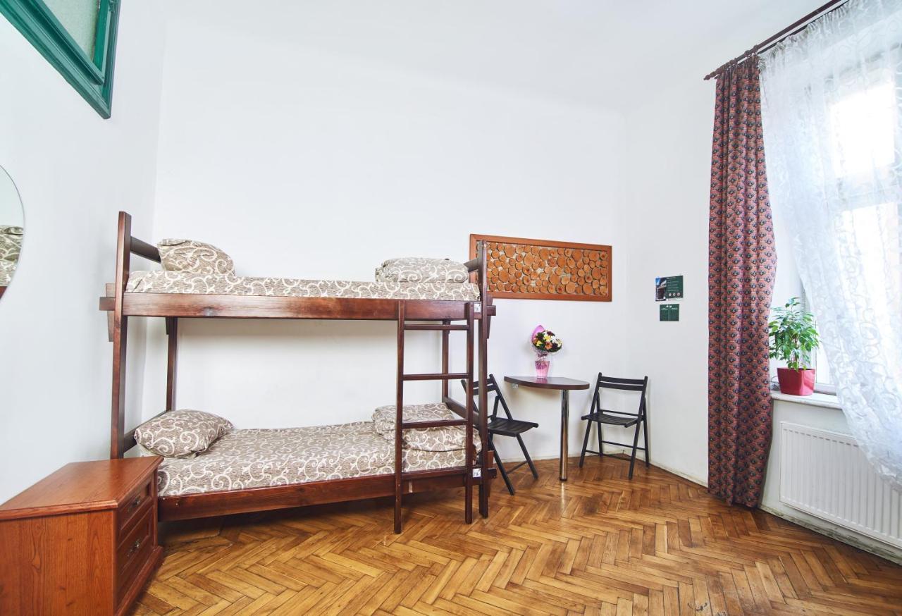 Coffee Home Hostel Lwów Zewnętrze zdjęcie