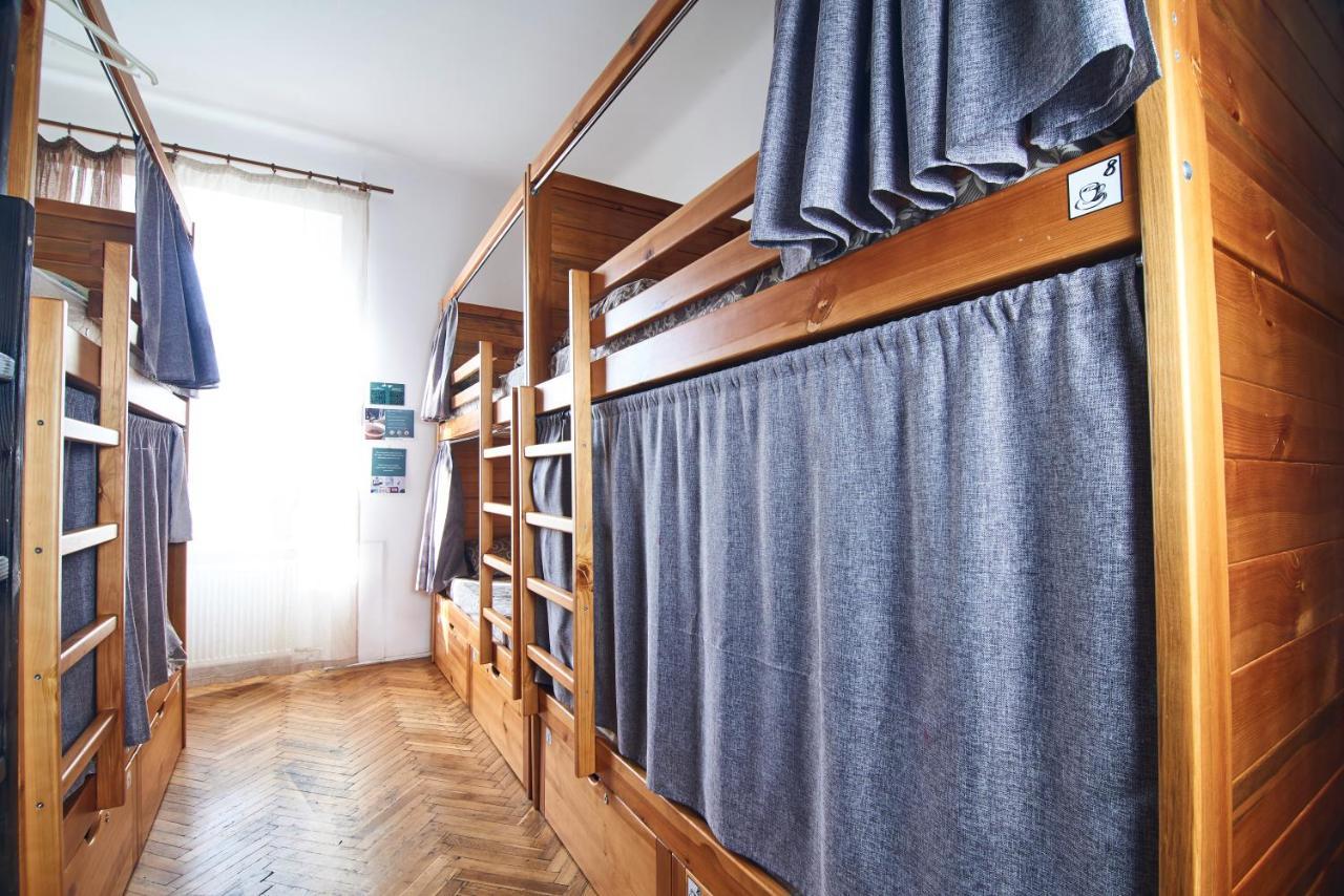 Coffee Home Hostel Lwów Zewnętrze zdjęcie