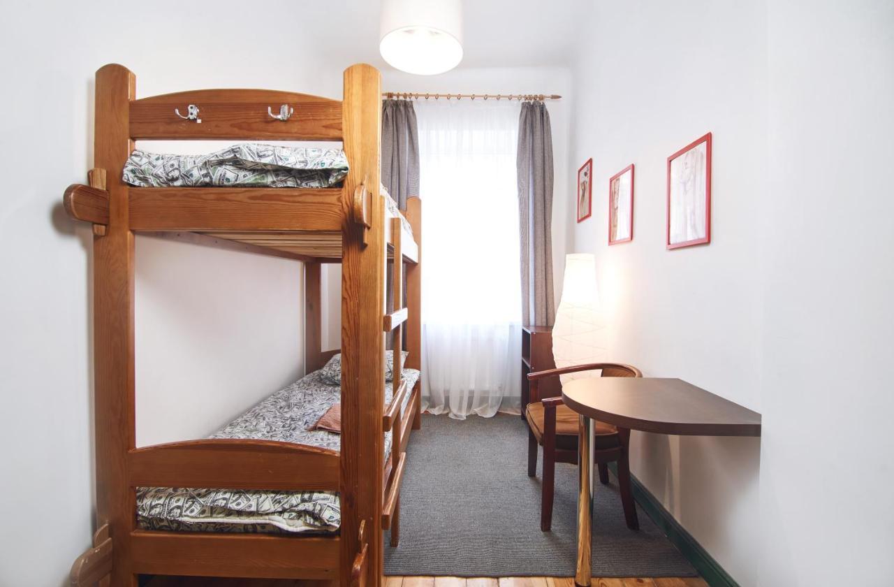 Coffee Home Hostel Lwów Zewnętrze zdjęcie