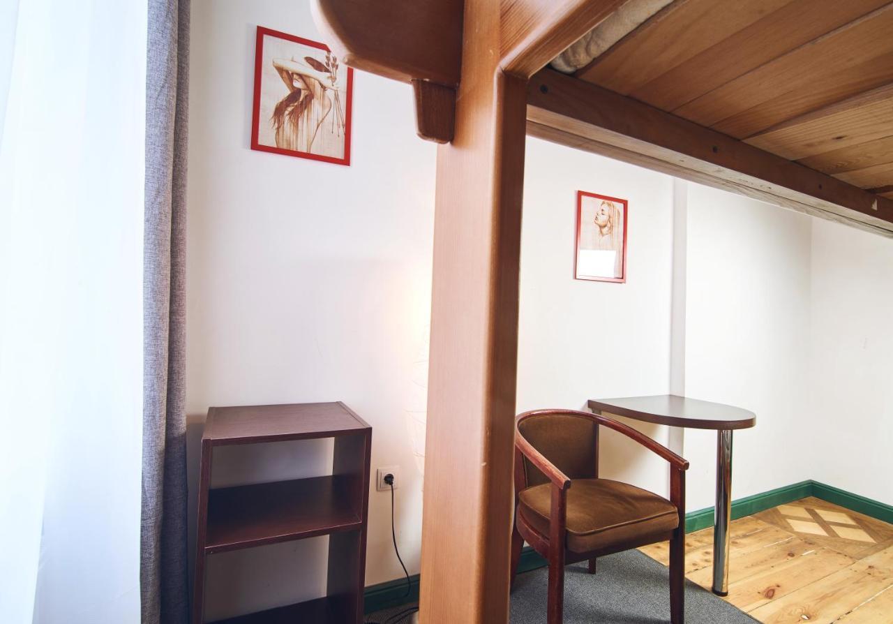 Coffee Home Hostel Lwów Zewnętrze zdjęcie